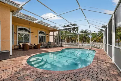 1845 NW 139th Ter, Pembroke Pines, FL 33028 - Photo 51