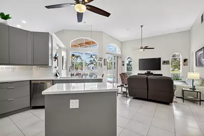 1845 NW 139th Ter, Pembroke Pines, FL 33028 - Photo 25