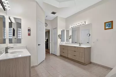 1845 NW 139th Ter, Pembroke Pines, FL 33028 - Photo 31