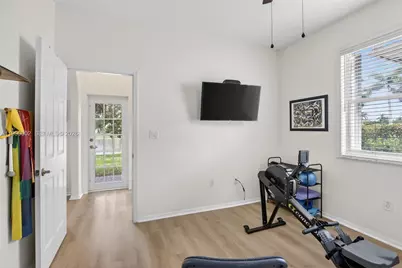 1845 NW 139th Ter, Pembroke Pines, FL 33028 - Photo 41