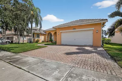 1845 NW 139th Ter, Pembroke Pines, FL 33028 - Photo 59