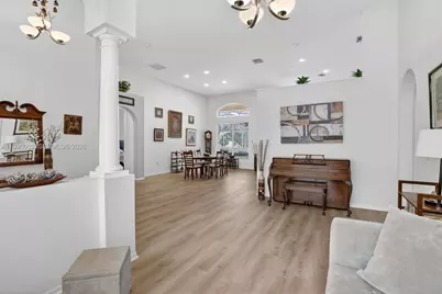 1845 NW 139th Ter, Pembroke Pines, FL 33028 - Photo 13