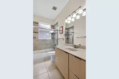 1845 NW 139th Ter, Pembroke Pines, FL 33028 - Photo 51