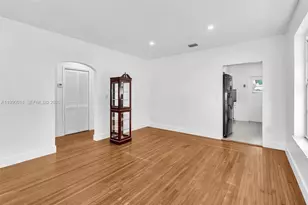 511 SW 23rd Ave, Miami, FL 33135 - Photo 13