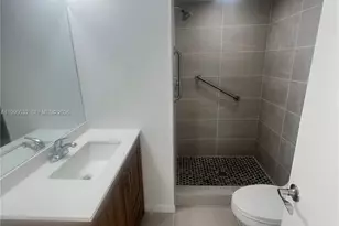 8500 Sunrise Lakes Blvd, Sunrise, FL 33322 - Photo 11