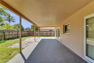 4460 NW 43rd St, Lauderdale Lakes, FL 33319 - Photo 65