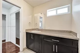 4460 NW 43rd St, Lauderdale Lakes, FL 33319 - Photo 53