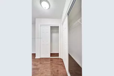 4460 NW 43rd St, Lauderdale Lakes, FL 33319 - Photo 51