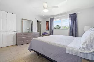 581 Blue Heron Dr, Hallandale Beach, FL 33009 - Photo 13