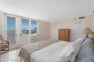 245 18th St, Miami Beach, FL 33139 - Photo 13