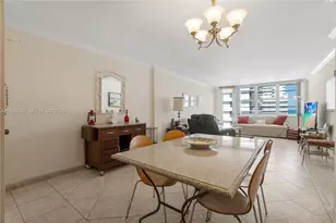245 18th St, Miami Beach, FL 33139 - Photo 25