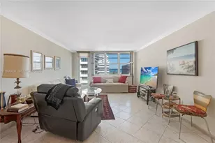 245 18th St, Miami Beach, FL 33139 - Photo 5