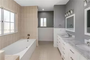 1330 NE 42nd Ave, Homestead, FL 33033 - Photo 27