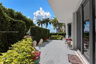 3530 Mystic Pointe Dr, Aventura, FL 33180 - Photo 27