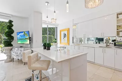 3530 Mystic Pointe Dr #114, Aventura, FL 33180 - Photo 3