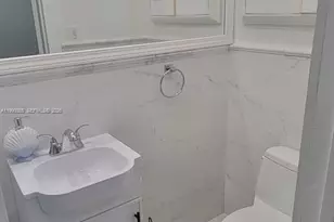 136 SE 2nd Ct, Dania Beach, FL 33004 - Photo 5