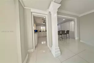 136 SE 2nd Ct, Dania Beach, FL 33004 - Photo 5