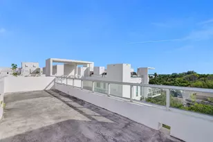 720 NE 62nd St, Miami, FL 33138 - Photo 17