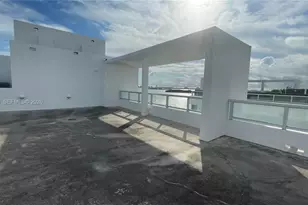 720 NE 62nd St, Miami, FL 33138 - Photo 9