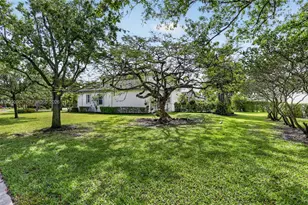 4953 Kensington Cir, Coral Springs, FL 33076 - Photo 5