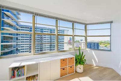 1980 S Ocean Dr #17E, Hallandale Beach, FL 33009 - Photo 9