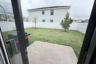 1686 SE 6th St, Homestead, FL 33033 - Photo 3