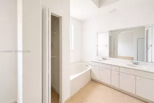 16649 SW 80th Terrace, Miami, FL 33193 - Photo 19