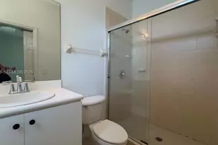 9227 SW 227th St, Cutler Bay, FL 33190 - Photo 9