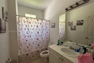 9227 SW 227th St, Cutler Bay, FL 33190 - Photo 11