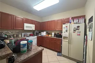 9227 SW 227th St, Cutler Bay, FL 33190 - Photo 5