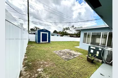 8690 NW 16th St, Pembroke Pines, FL 33024 - Photo 11