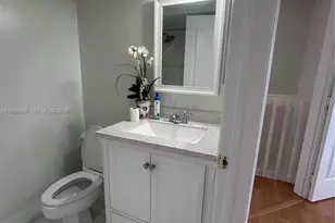 8260 NW 10th, Miami, FL 33126 - Photo 17