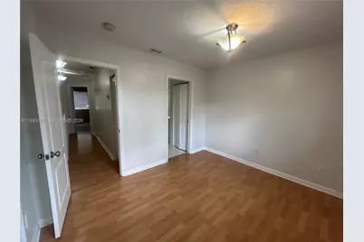 8260 NW 10th #7, Miami, FL 33126 - Photo 15