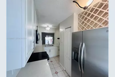 8260 NW 10th #7, Miami, FL 33126 - Photo 21