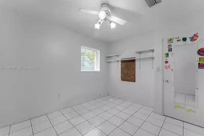 4341 SW 104th Ct, Miami, FL 33165 - Photo 9