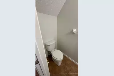 50 Key West Ct #50, Weston, FL 33326 - Photo 7