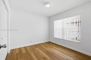 841 NW 10th St, Hallandale Beach, FL 33009 - Photo 15