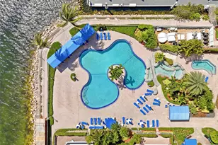 3530 Mystic Pointe Dr, Aventura, FL 33180 - Photo 29