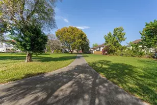 10510 SW 148th Ave Dr, Miami, FL 33196 - Photo 29