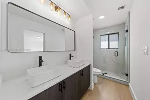 10510 SW 148th Ave Dr, Miami, FL 33196 - Photo 17