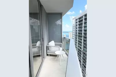 77 SE 5th Street #2709, Miami, FL 33131 - Photo 3
