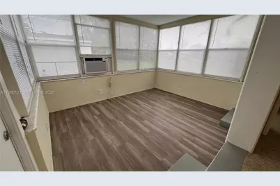 1001 S 22nd Ct #Front - Main House, Hollywood, FL 33020 - Photo 11