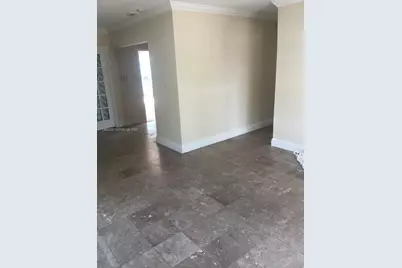 625 E 8th Ct, Hialeah, FL 33010 - Photo 5