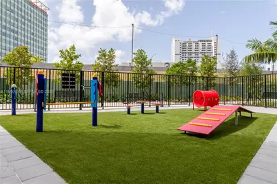 1005 Spring Garden Rd #530, Miami, FL 33136 - Photo 35