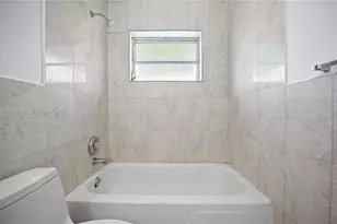 7004 NW 67th Ave, Tamarac, FL 33321 - Photo 21