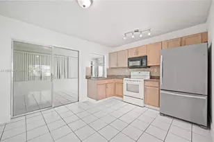 7004 NW 67th Ave, Tamarac, FL 33321 - Photo 7