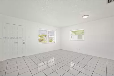 7004 NW 67th Ave, Tamarac, FL 33321 - Photo 3