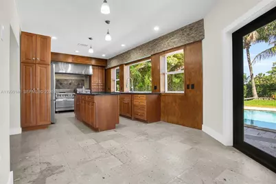 545 S Shore Dr, Miami Beach, FL 33141 - Photo 31