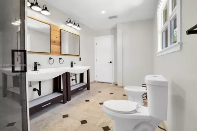 545 S Shore Dr, Miami Beach, FL 33141 - Photo 75