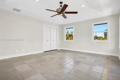 545 S Shore Dr, Miami Beach, FL 33141 - Photo 59